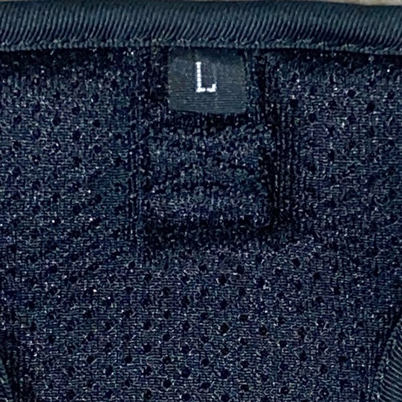 tobeDRI Red/Black No Pull No Choke Adjustable Reflective Dog Harness - Picture 5 of 7